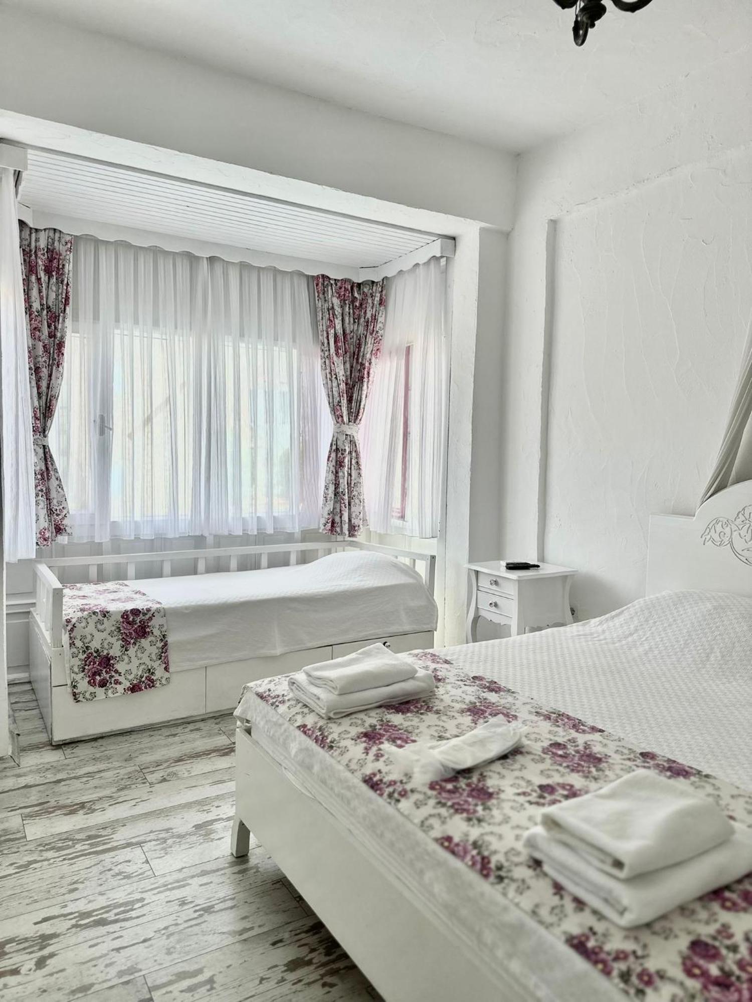 Hotel Aisem By Hire Alaçatı Exterior foto